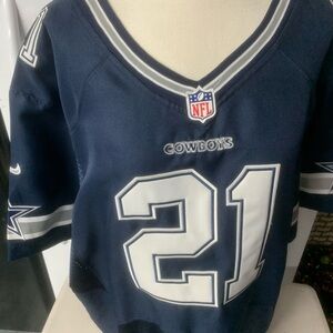 Touchdown Trendsetter | NFL Nike Cowboys Jersey Coach | Cowboys Edition